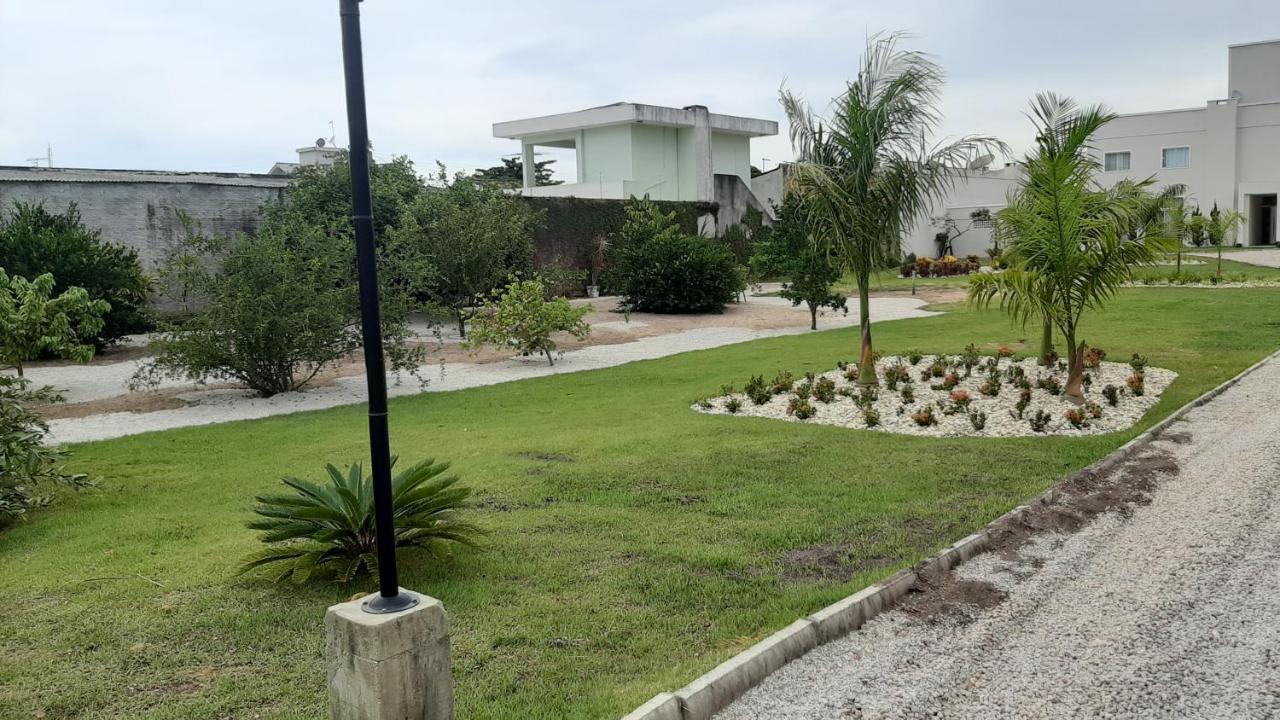 Excelente Sobrado Confortavel No Centro De Tijucas Proximo As Praias Luaran gambar