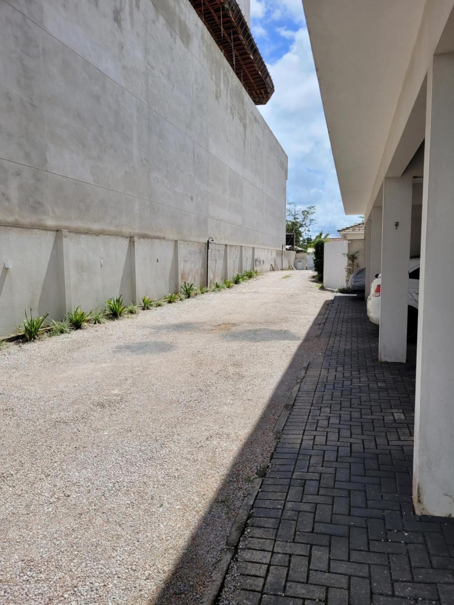 Excelente Sobrado Confortavel No Centro De Tijucas Proximo As Praias Luaran gambar